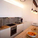 Black Apartament *