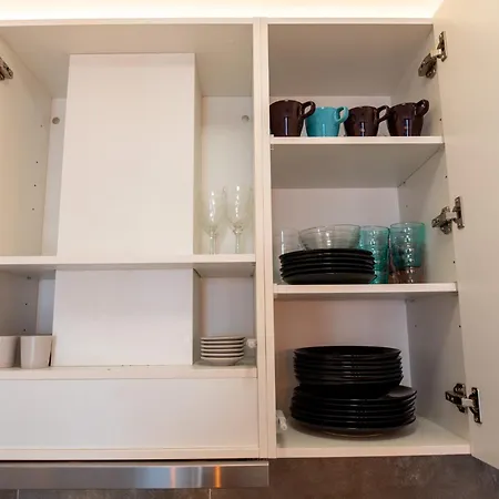 Black Daire Puerto de Santiago (Tenerife)