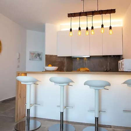 Black Puerto de Santiago (Tenerife)