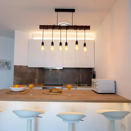 Apartment Black