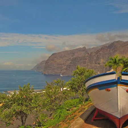 Black Apartmán Puerto de Santiago (Tenerife)
